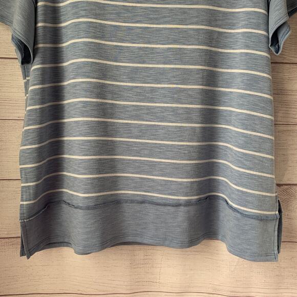 First Love by Lovelyn Blue and White Striped Shirt Short Sleeve Size Medium - Picture 7 of 15